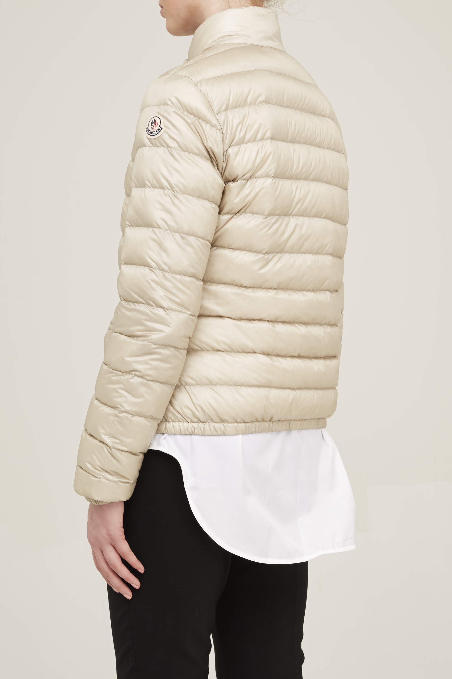 moncler beige lans moncler beige lans